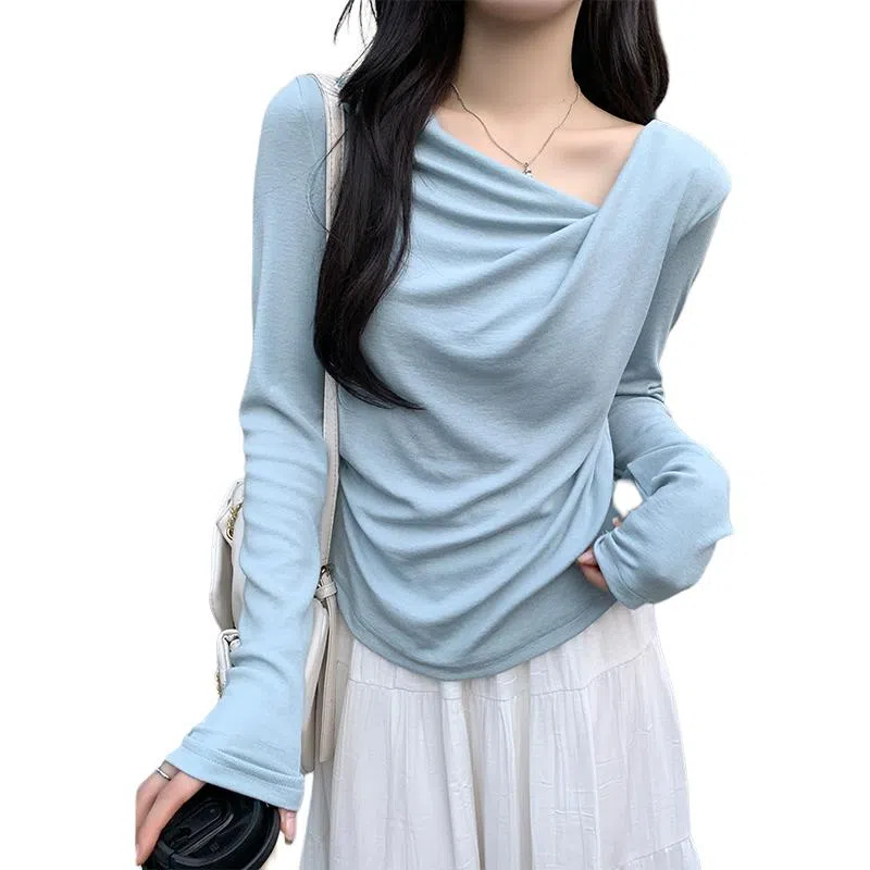 MUCCHIC T