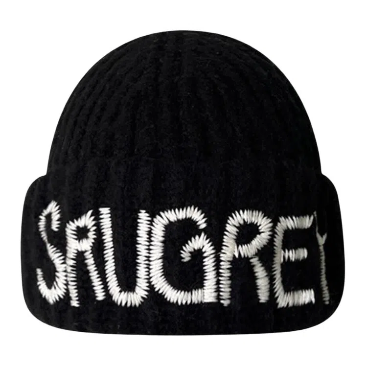 Cgediao Letter Embroidered Knit Hat
