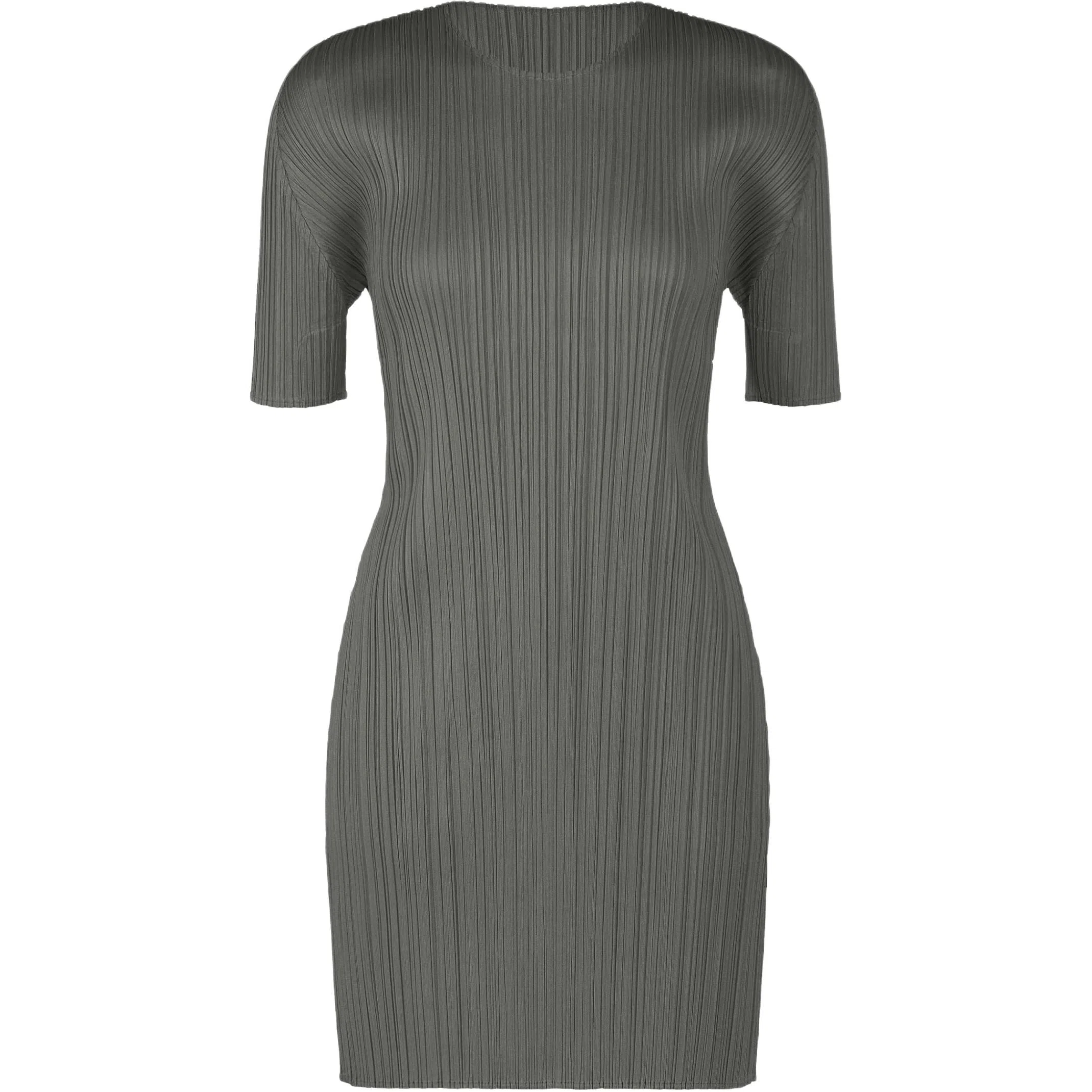 PLEATS PLEASE ISSEY MIYAKE