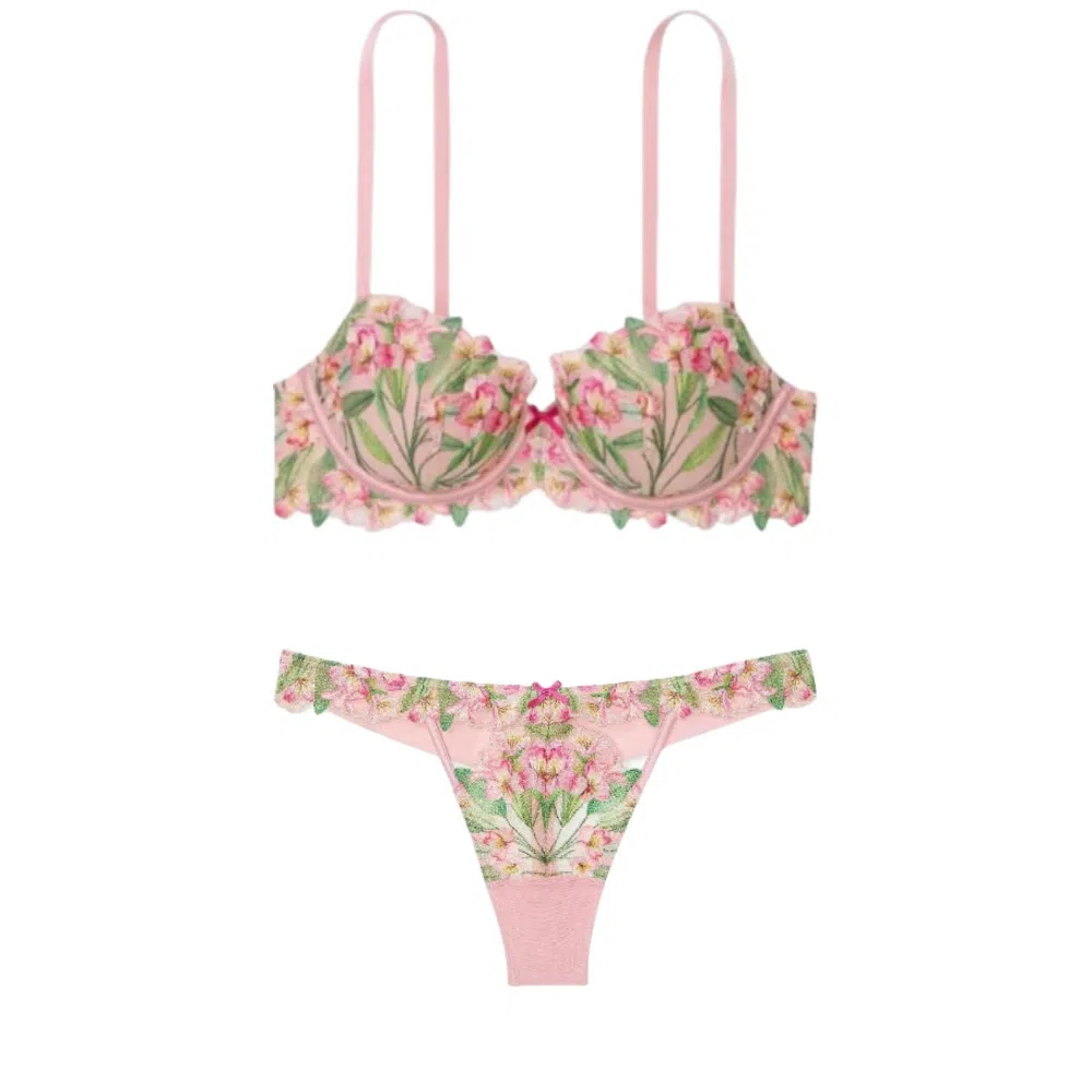 Victoria's Secret V Print Set