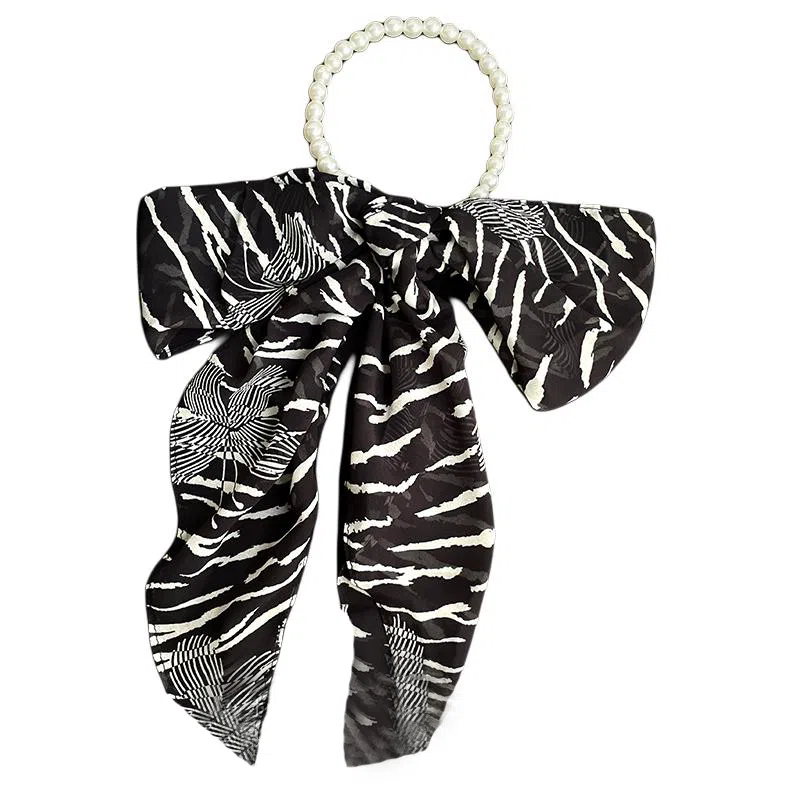 艾佳微 高级感波点玫瑰珍珠夏季薄款系脖飘带围巾百搭长条丝带 丝巾 男女同款情侣款