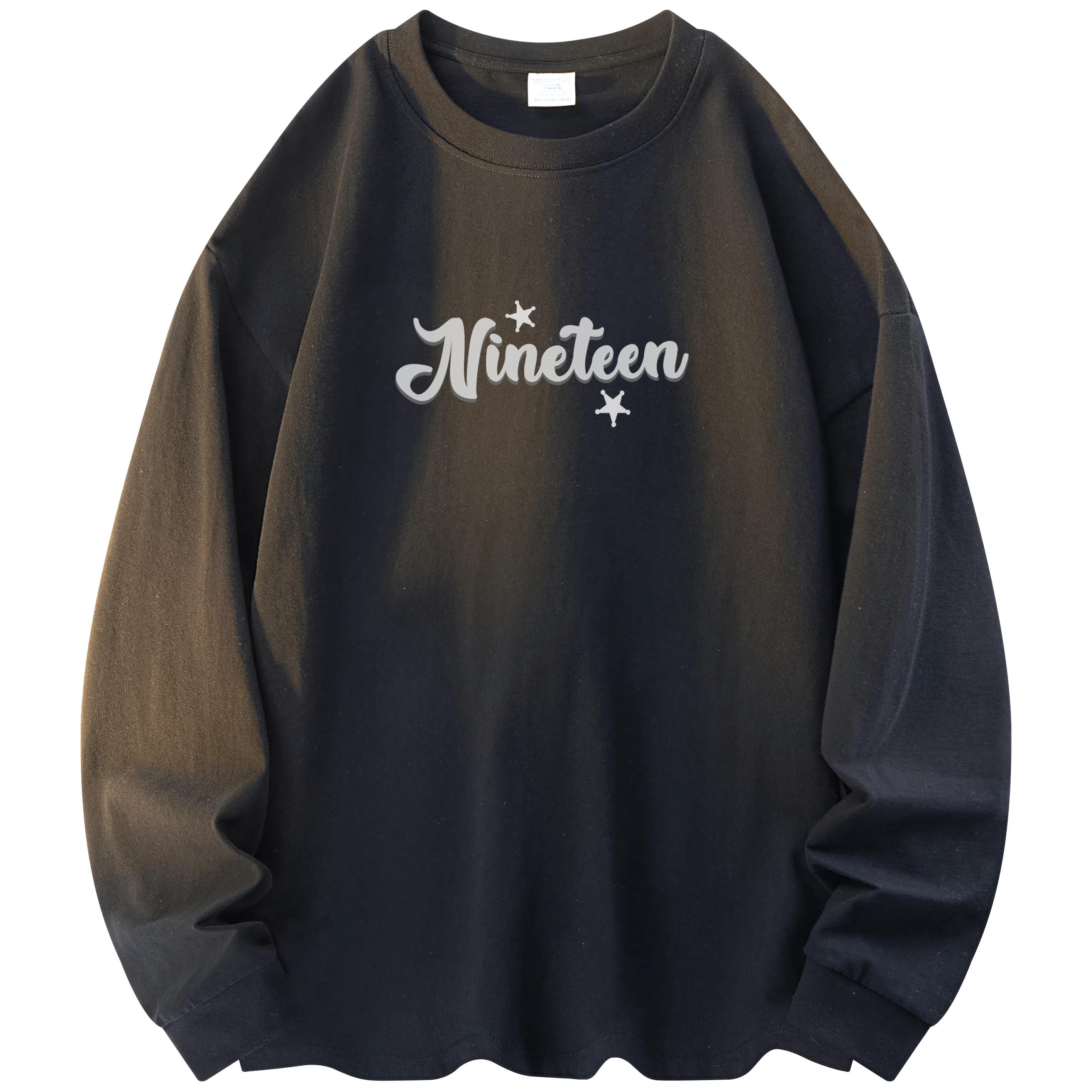 NINETEEN AUTUMN logoT