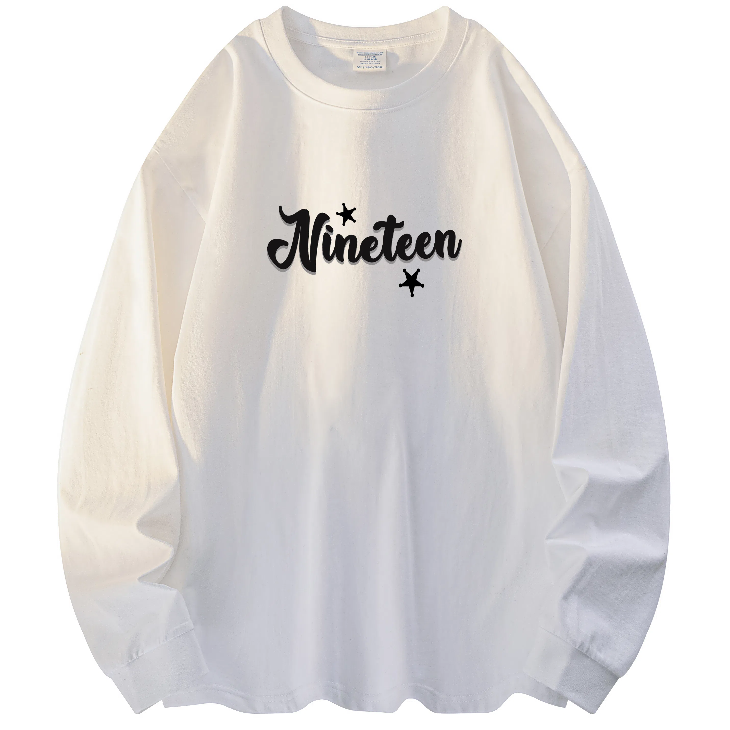 NINETEEN AUTUMN logoT