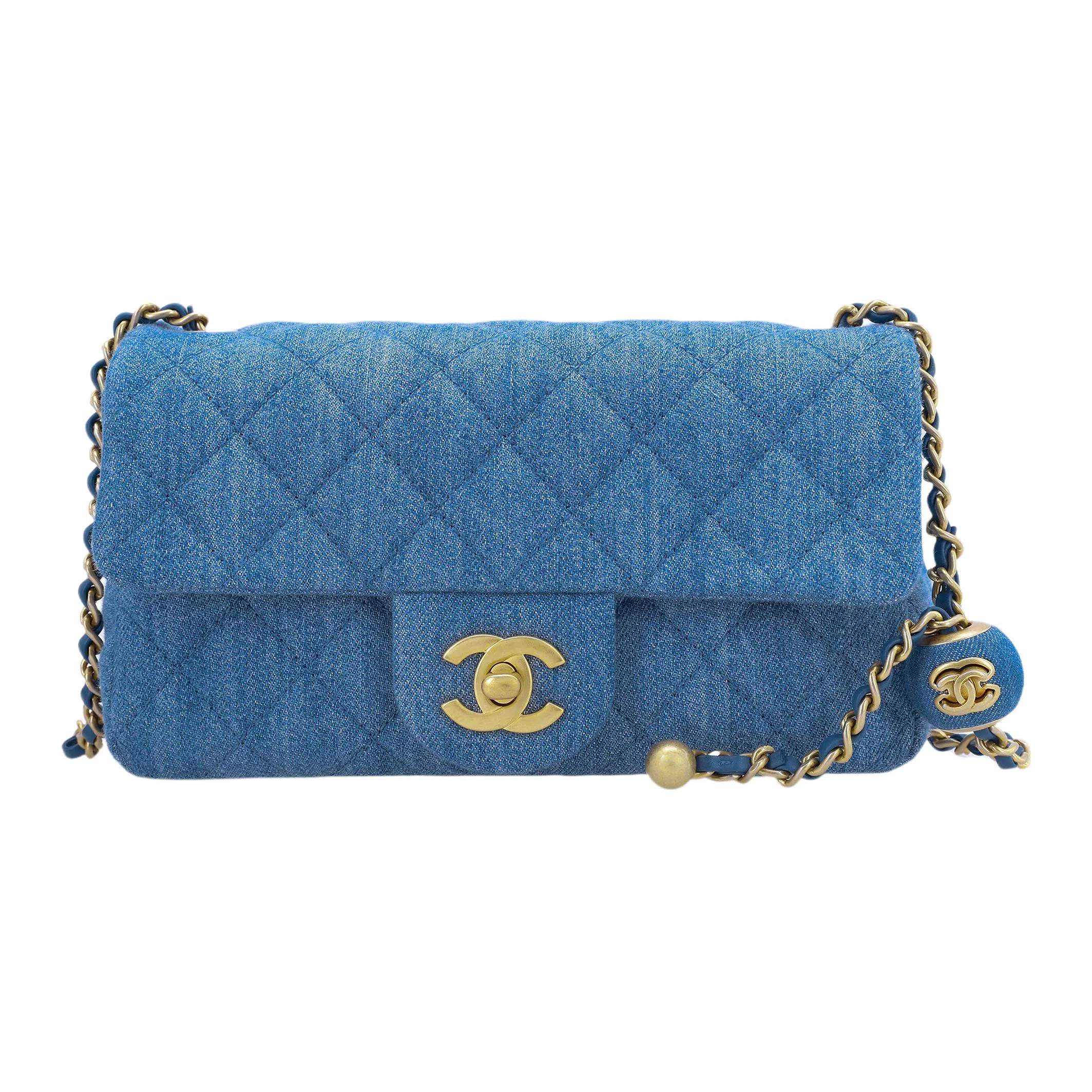 CHANEL Classic Flap CF
