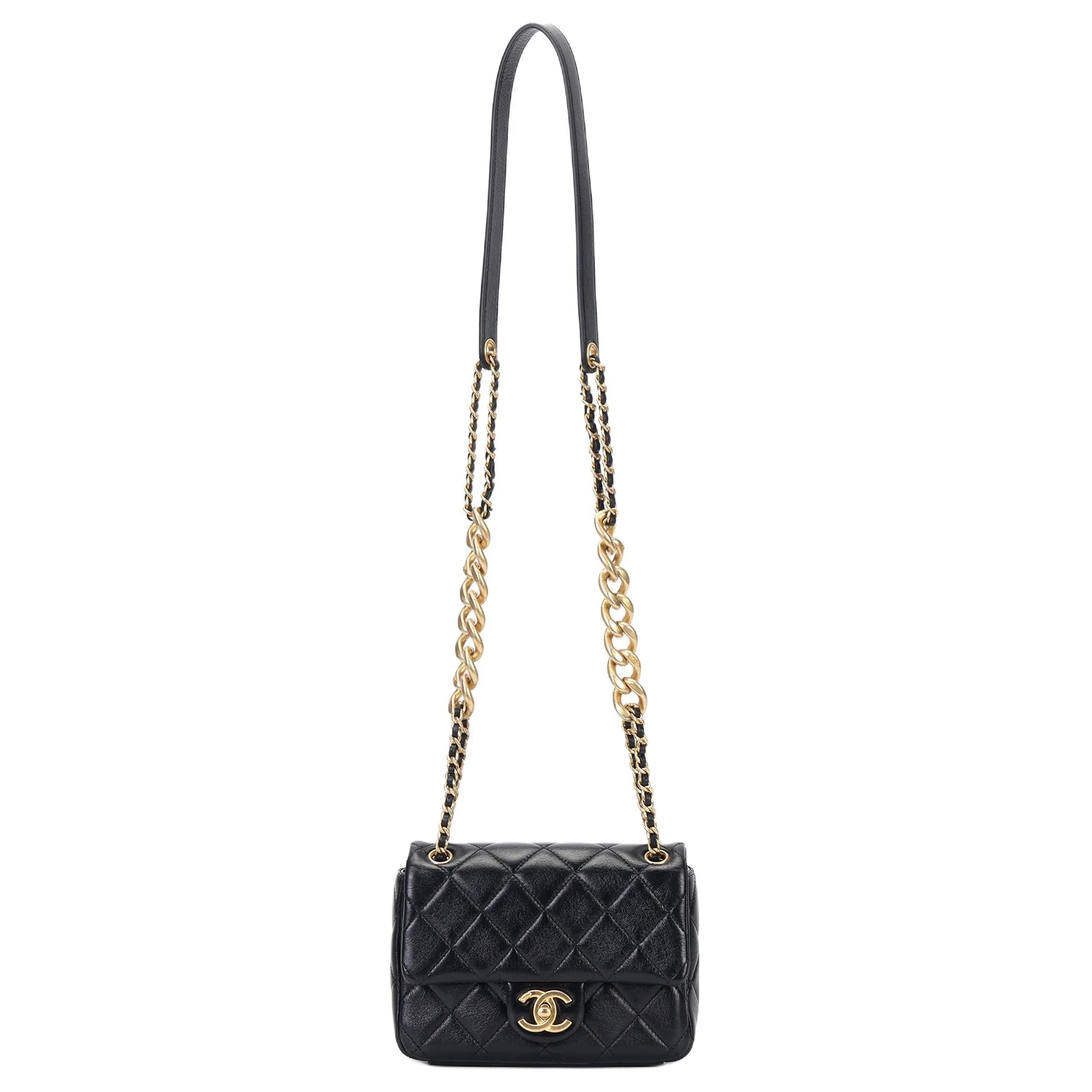 CHANEL Flap