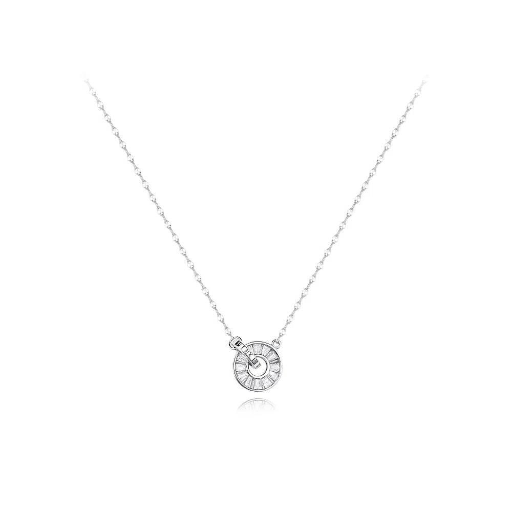 【S925银】 六桂福珠宝 莫比乌斯 小众设计经典百搭精致简约学生日常高级感轻奢通勤转运约会温柔气质可调节锁骨链 锆石 项链 女款