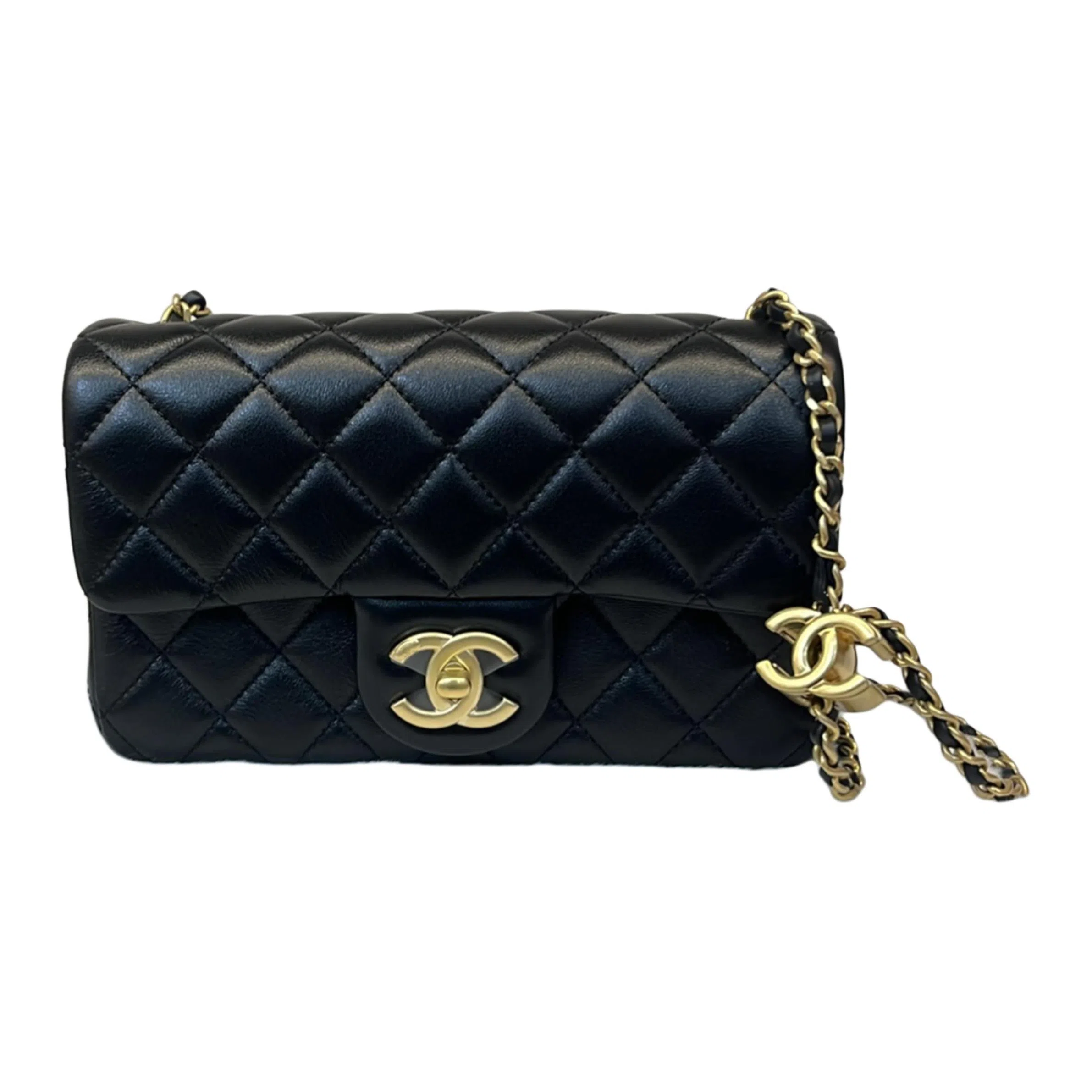 CHANEL 25B