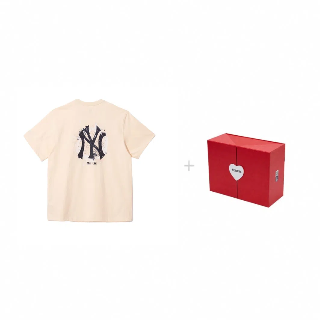 New Era x MLB Ivory Crewneck T-Shirt