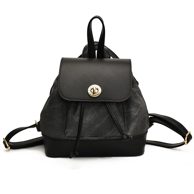 Dusun Kangaroo Oil Painting Light Shadow Backpack