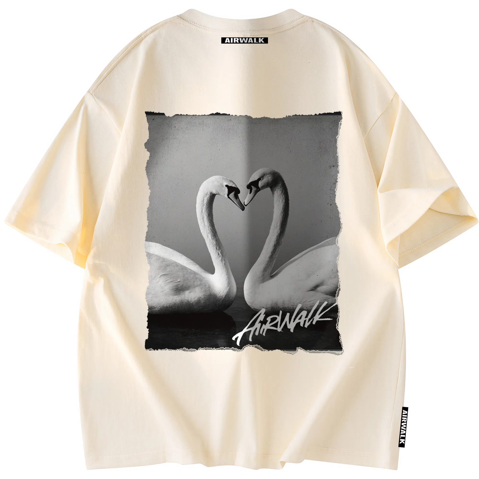 Airwalk T