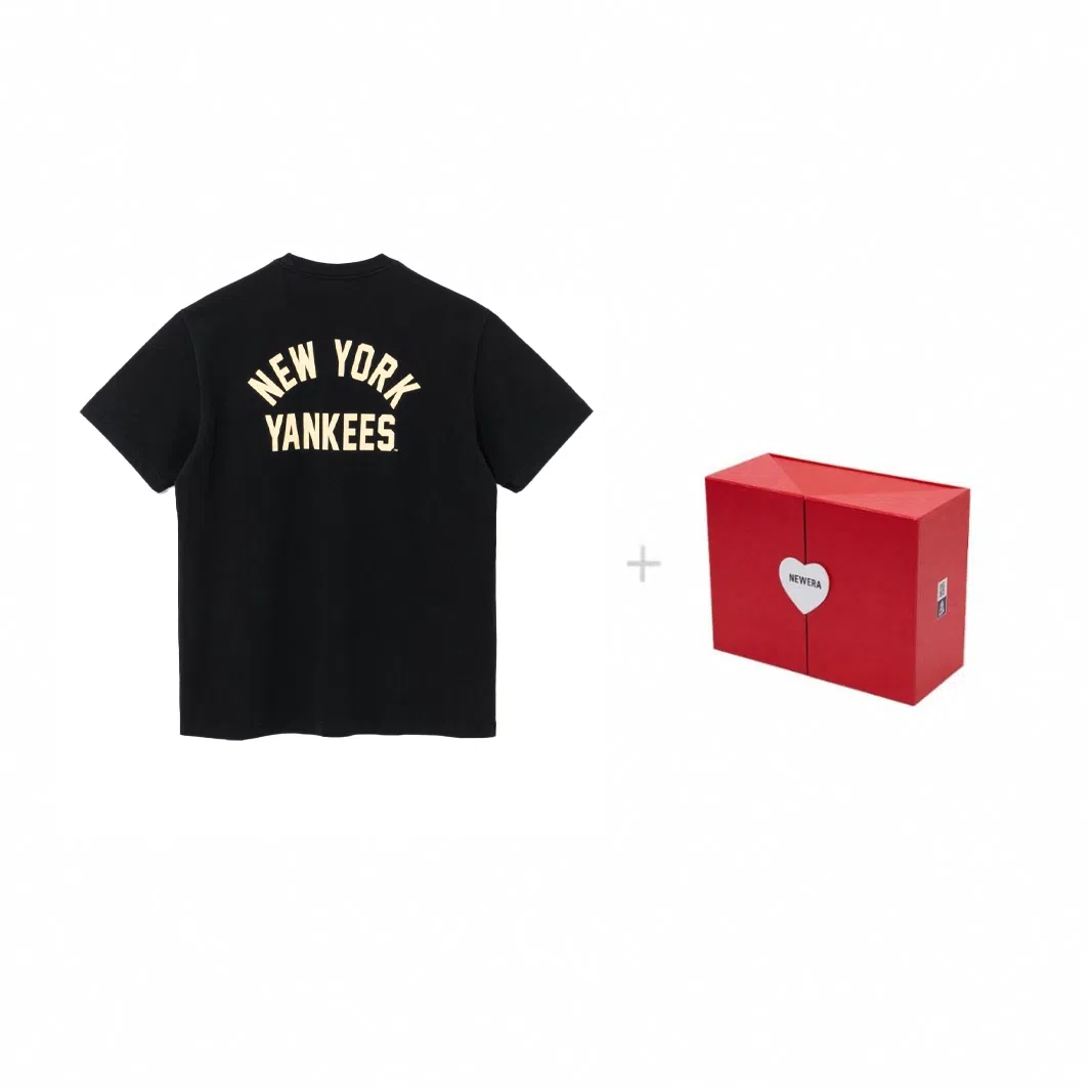 New Era MLB Yankees Logo Tee