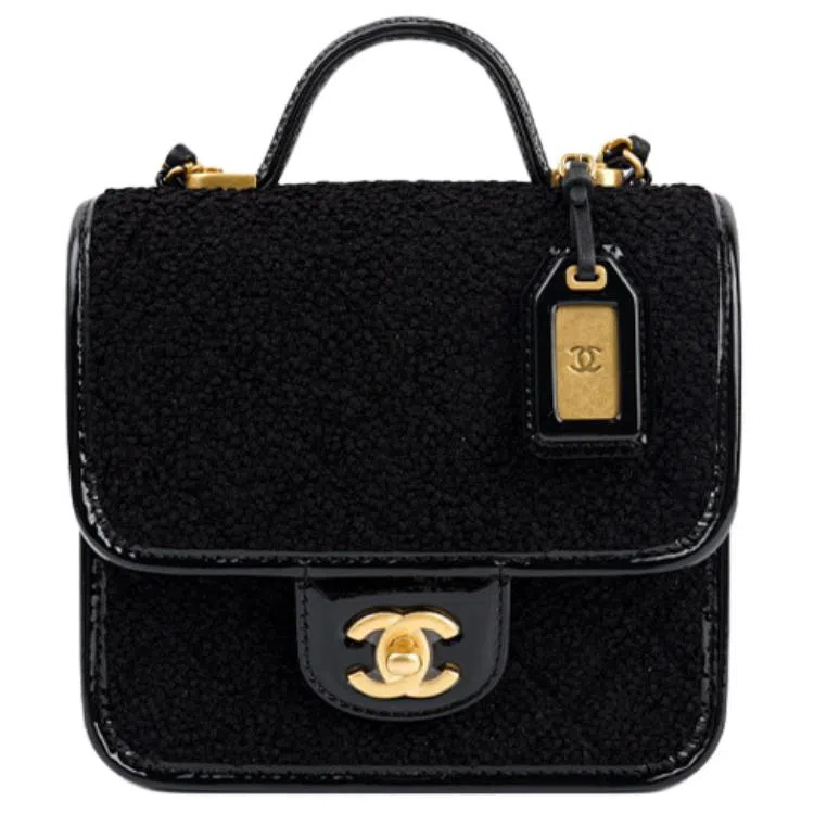 CHANEL Classic Flap Small Black