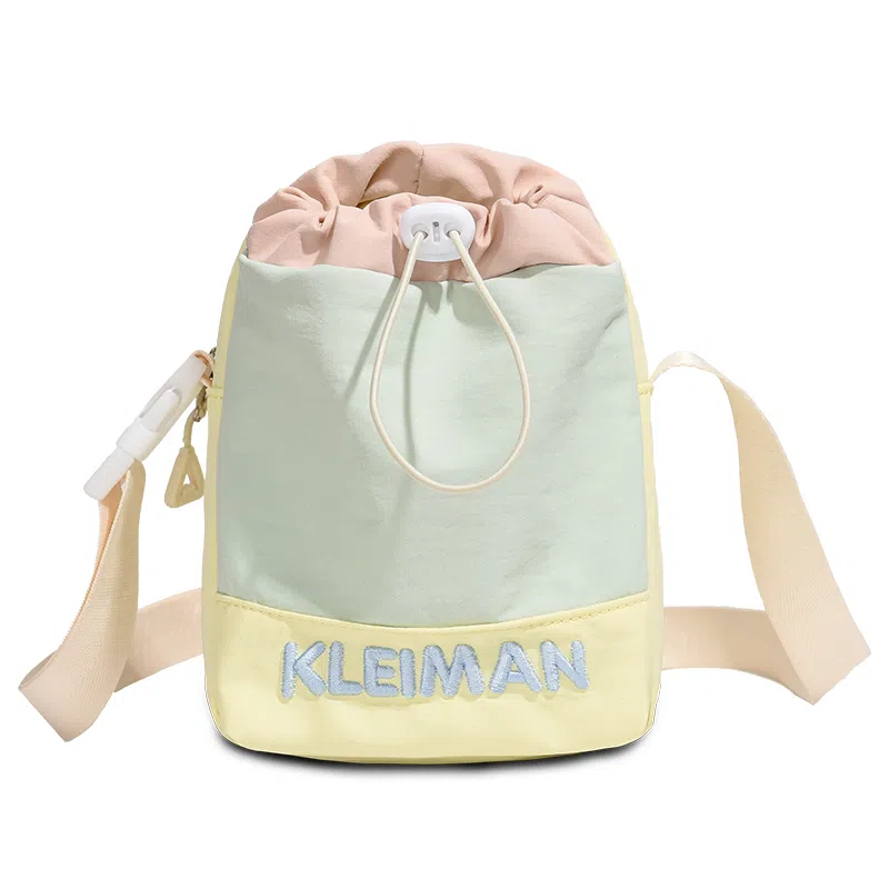 醇龙 可爱多巴胺运动撞色雨伞水壶包少女轻便 尼龙 单肩包 女款 多色