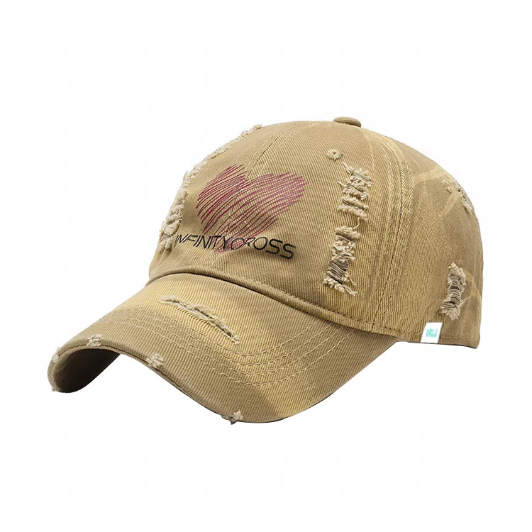 心水好物 韩版破洞爱心棒球帽街头出游百搭显脸小太阳帽字母刺绣时尚潮流 棉  鸭舌帽  男女同款情侣款