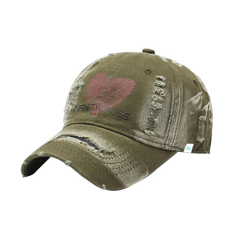 心水好物 韩版破洞爱心棒球帽街头出游百搭显脸小太阳帽字母刺绣时尚潮流 棉  鸭舌帽  男女同款情侣款