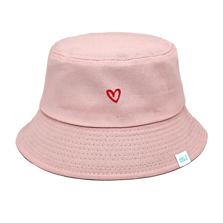 心水好物 户外休闲运动防晒遮阳太阳帽日系纯色简约爱心刺绣 棉   渔夫帽 男女同款情侣款