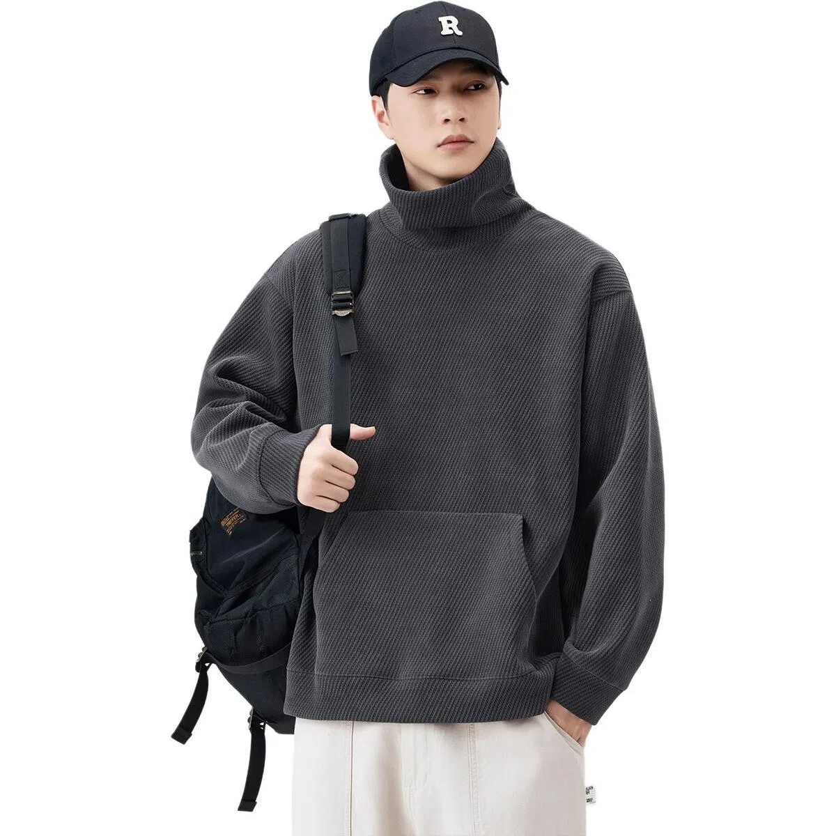 Tongxiansen Pullover Sweatshirt