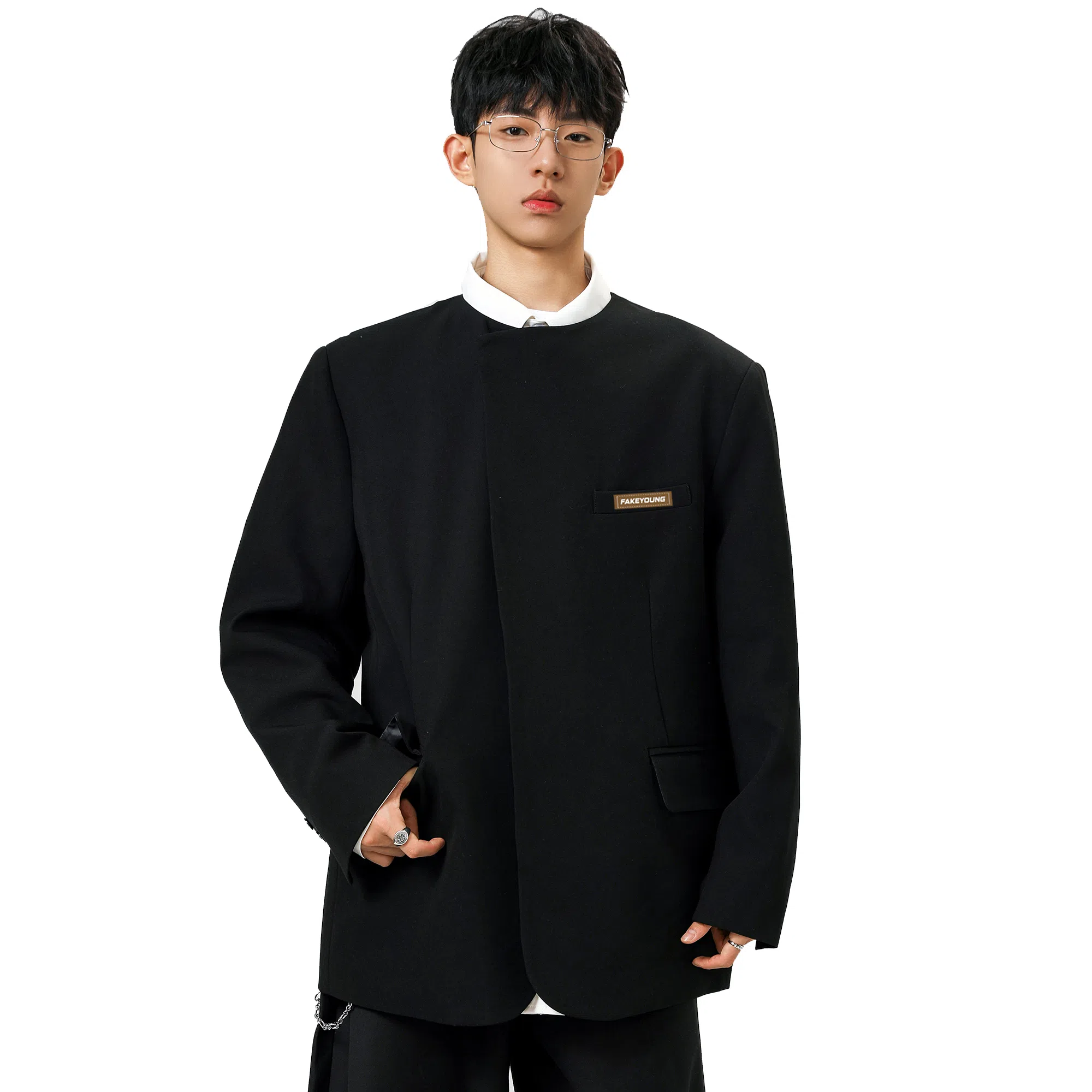 Fakeyoung