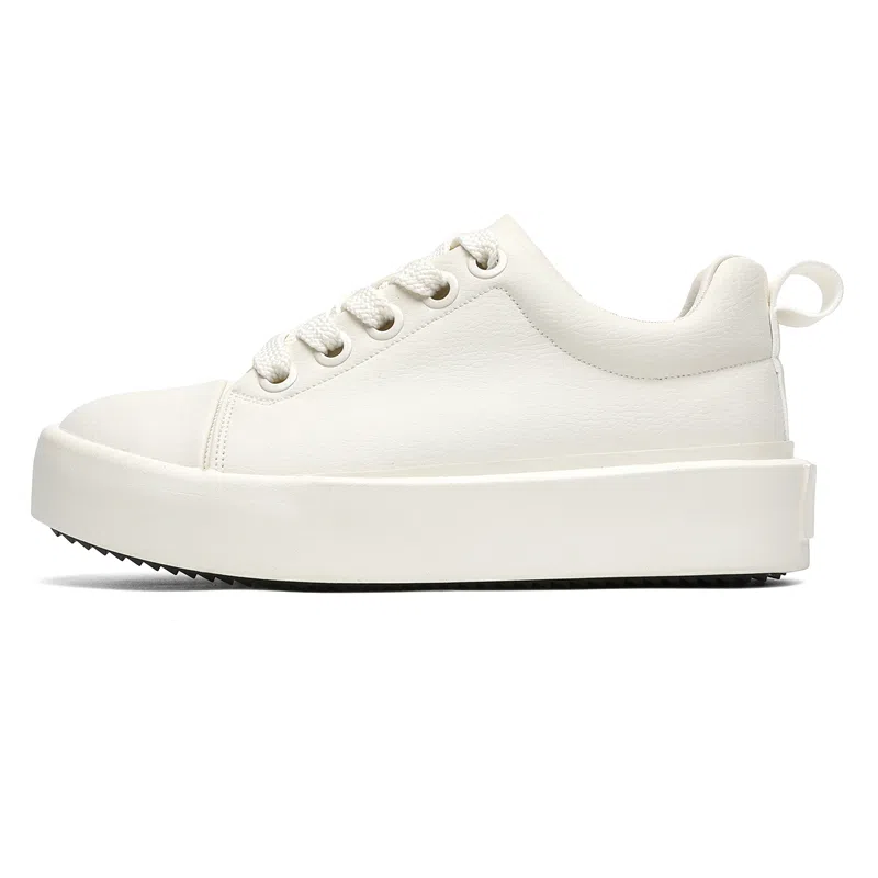 YIVELOVE Low Top Sneakers