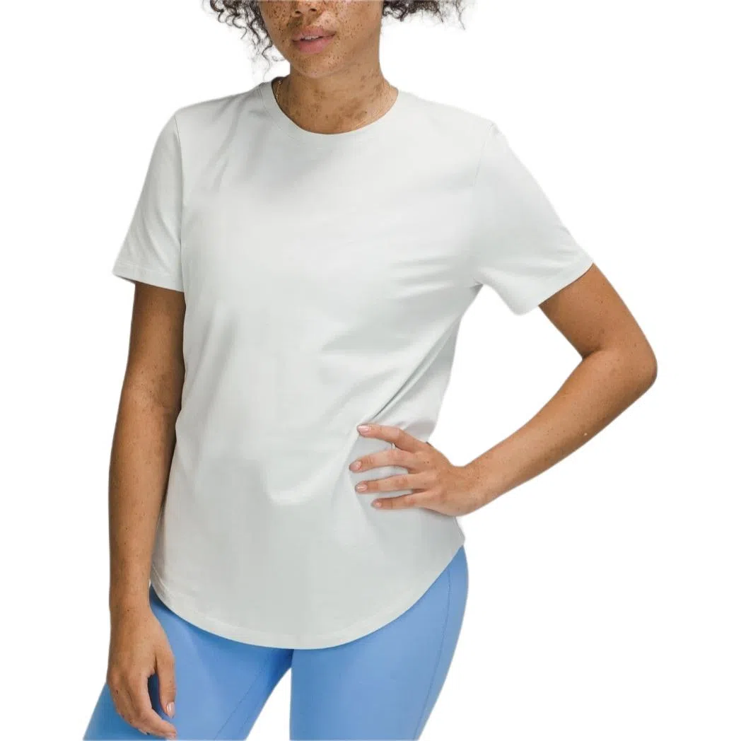 lululemon Love T