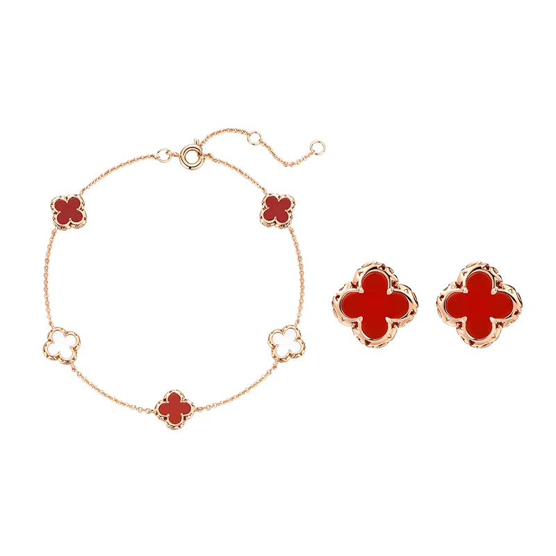 Ai De Promise Clover Stud Earrings