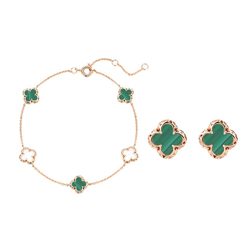 Ai De Promise Clover Stud Earrings