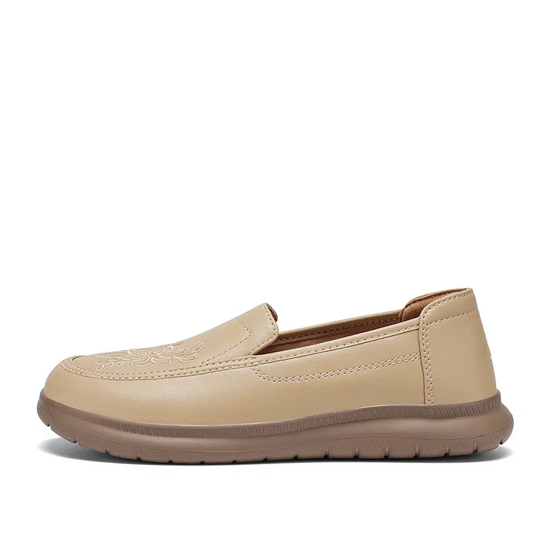 足力健 皮鞋 合成革牛剖层革 轻便舒适 柔软透气 低帮设计 防滑耐磨 优雅百搭 简约大方 女士休闲单鞋 女