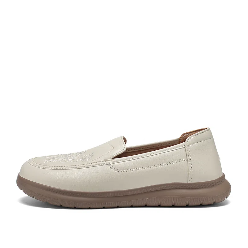 足力健 皮鞋 合成革牛剖层革 轻便舒适 柔软透气 低帮设计 防滑耐磨 优雅百搭 简约大方 女士休闲单鞋 女