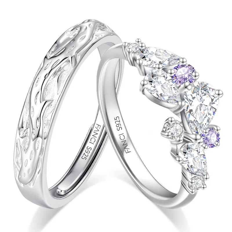 FANCI Wisteria Mobius Ring