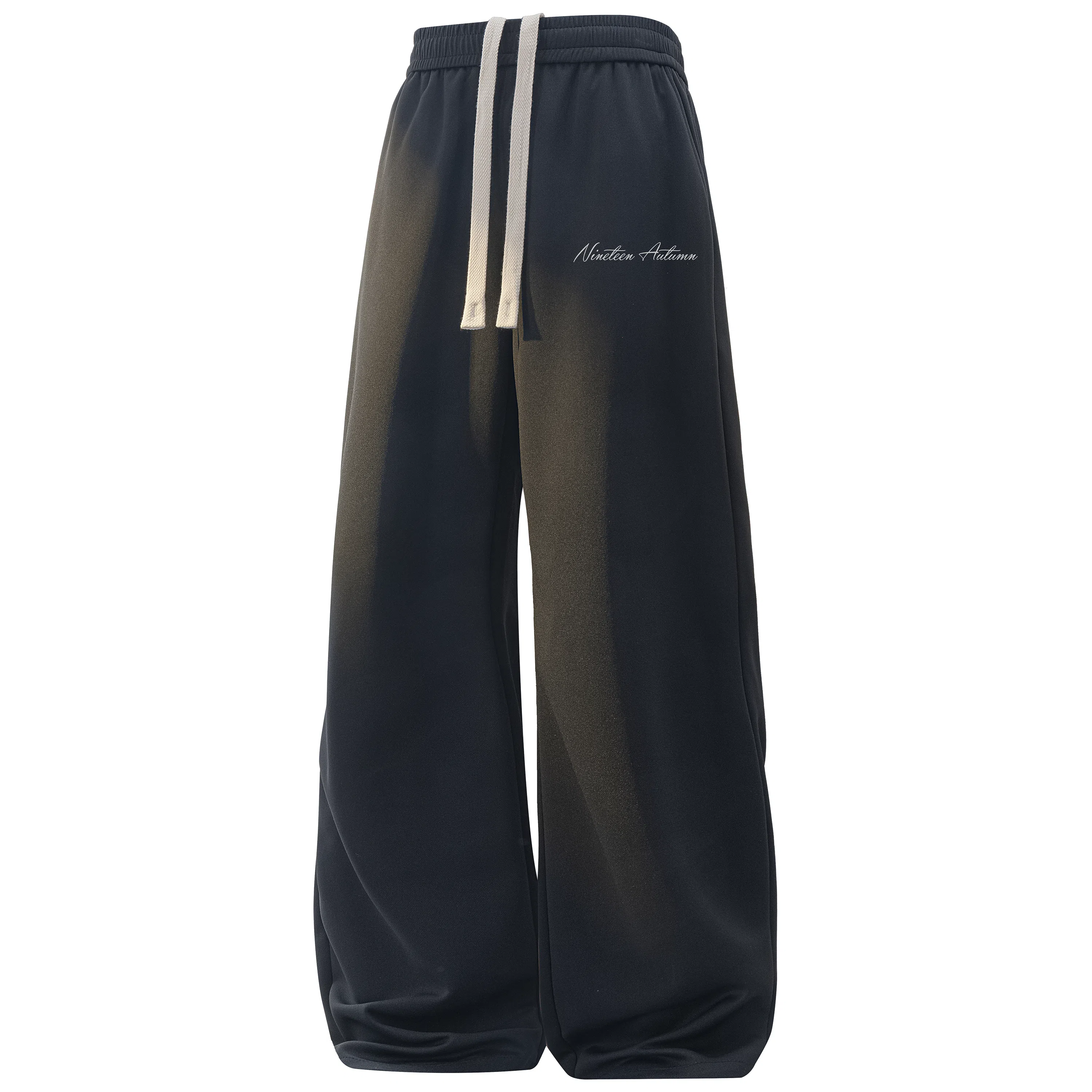 NINETEEN AUTUMN Logo