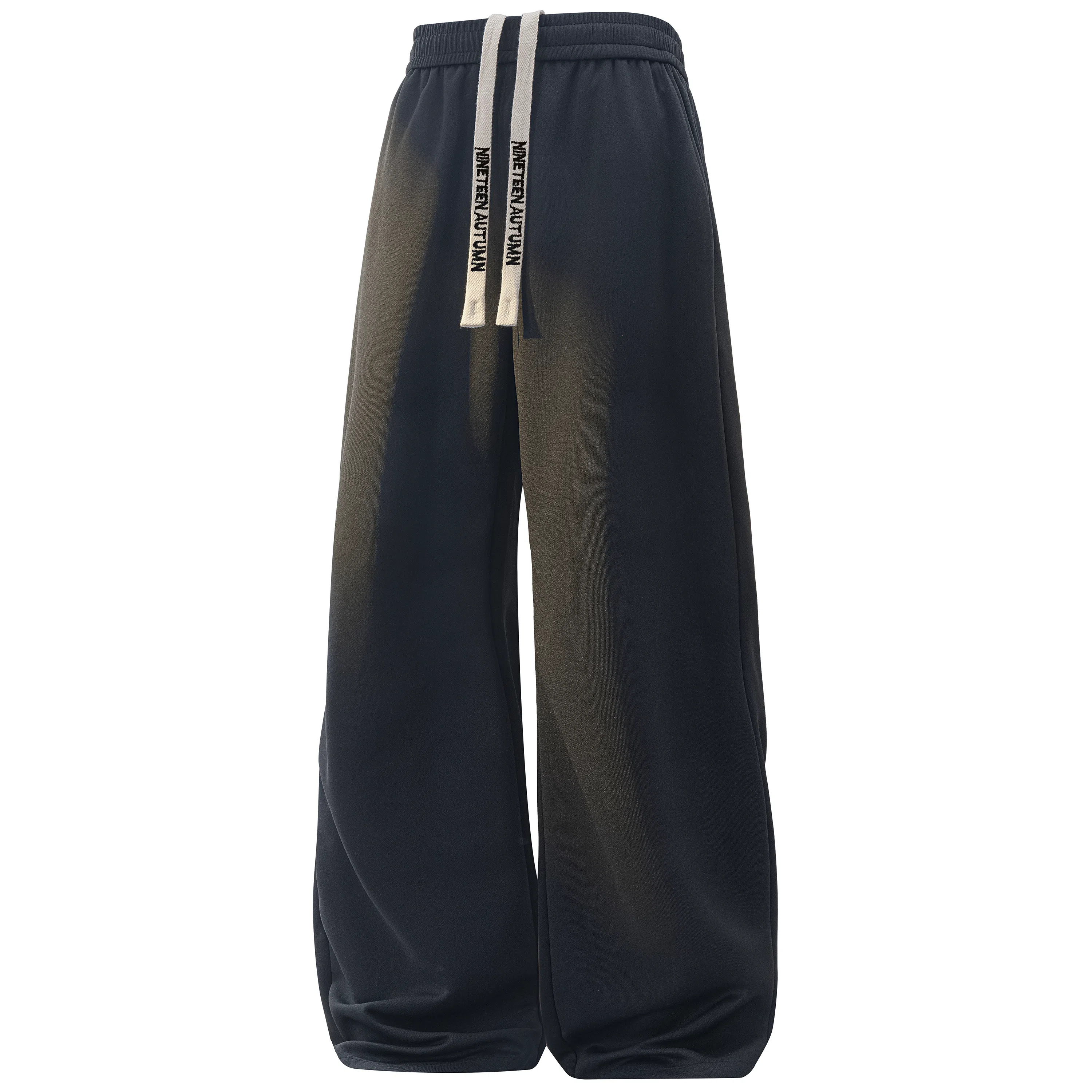 NINETEEN AUTUMN logo