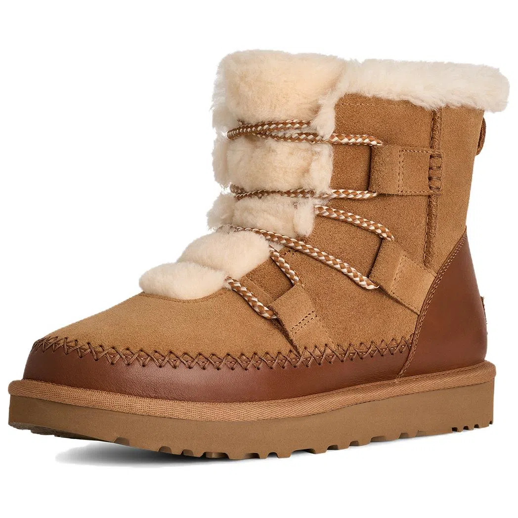UGG Classic Novelty