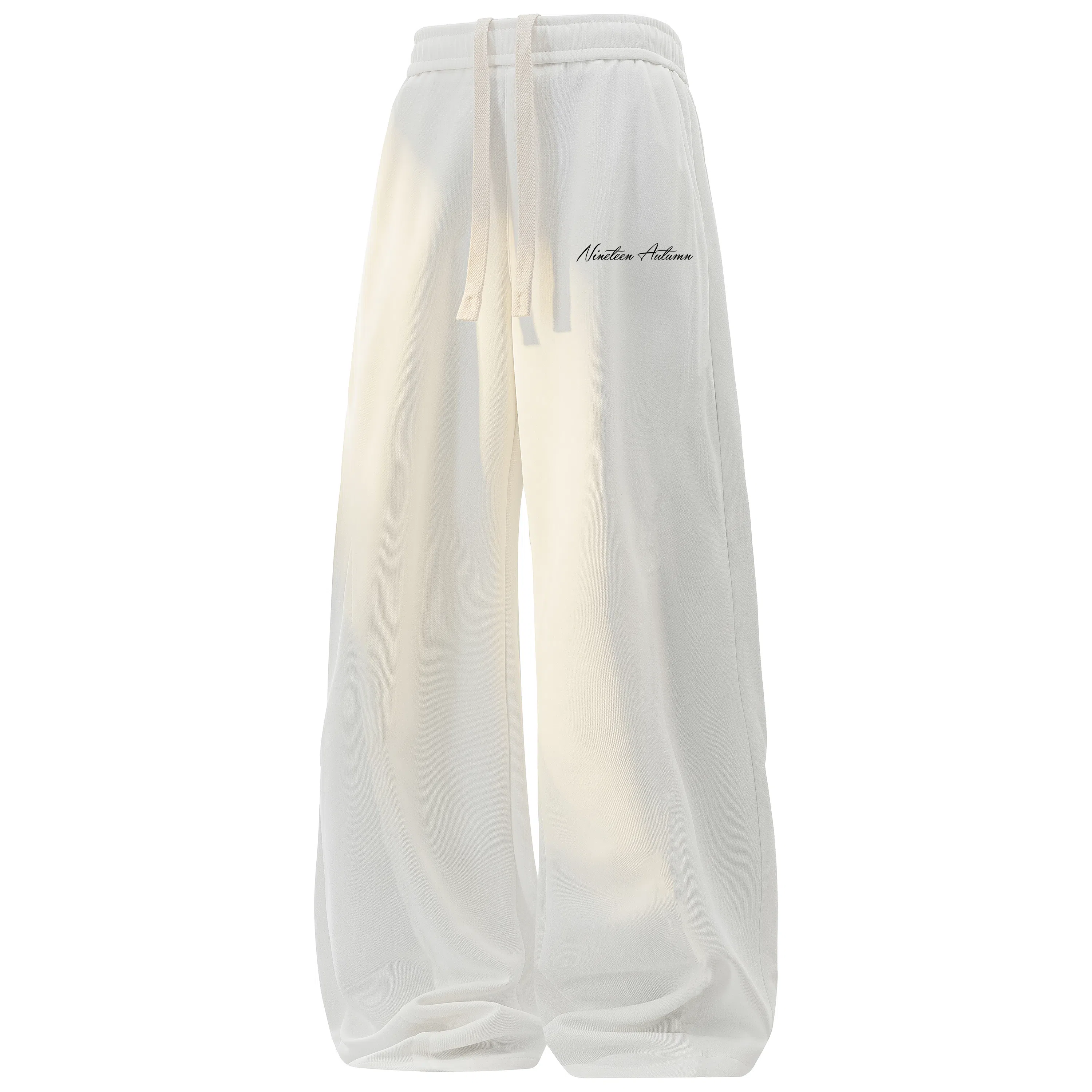 NINETEEN AUTUMN Logo