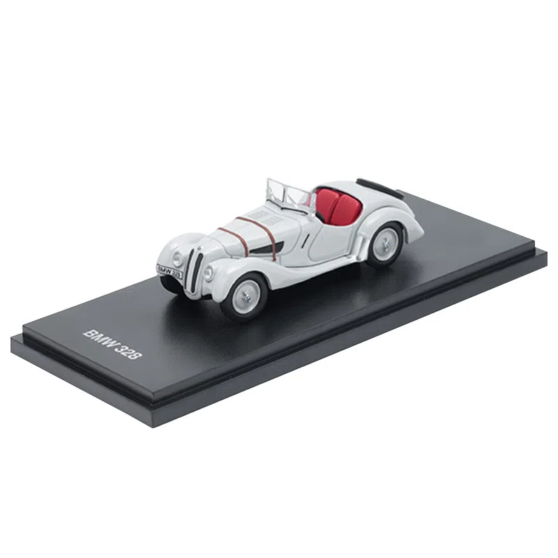 x ALMOSTREAL 50 M3GTR i8 Isetta Z8 507