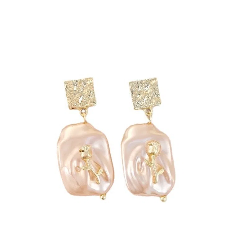 彤彤兔 立体玫瑰花耳环女气质百搭小众设计耳饰品 合金树脂 耳钉 女款