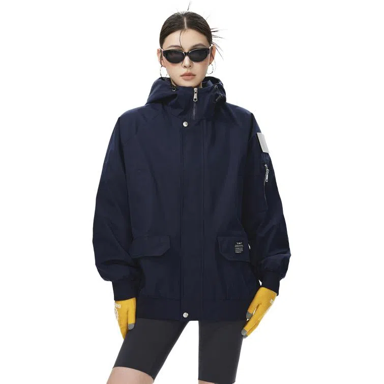 欧迪芬 美式工装风宽松上衣情侣款春秋季户外运动多口袋机能三防连帽外套夹克 男女同款