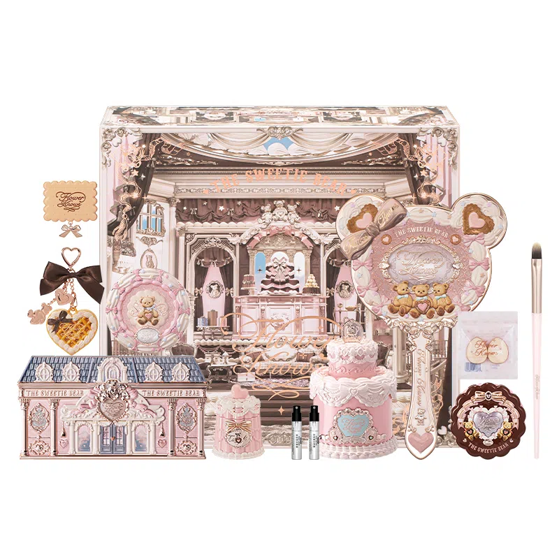 花知晓 甜心小熊系列彩妆套装礼盒 哑光清透自然