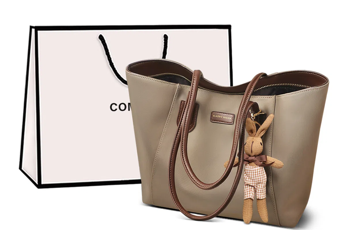 COMELY Tote Khaki