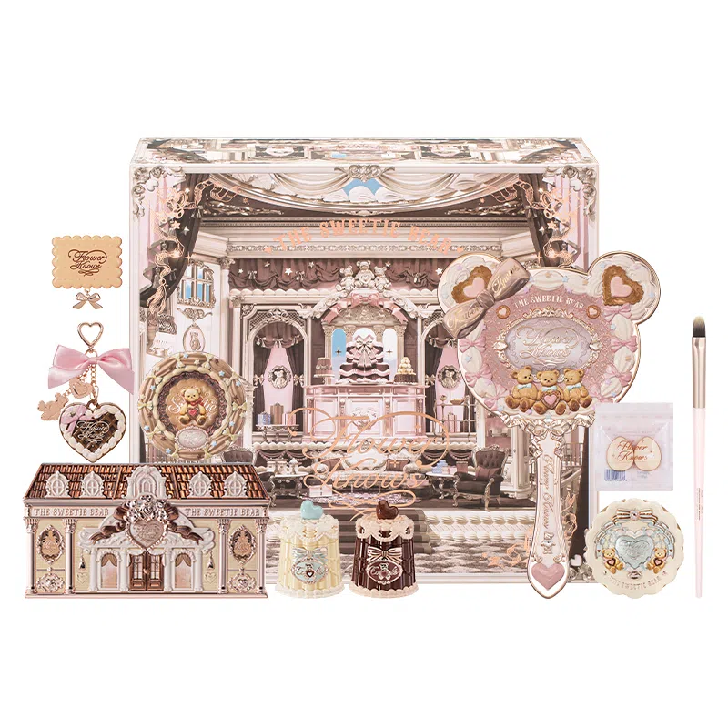 花知晓 甜心小熊系列彩妆套装礼盒 哑光清透自然