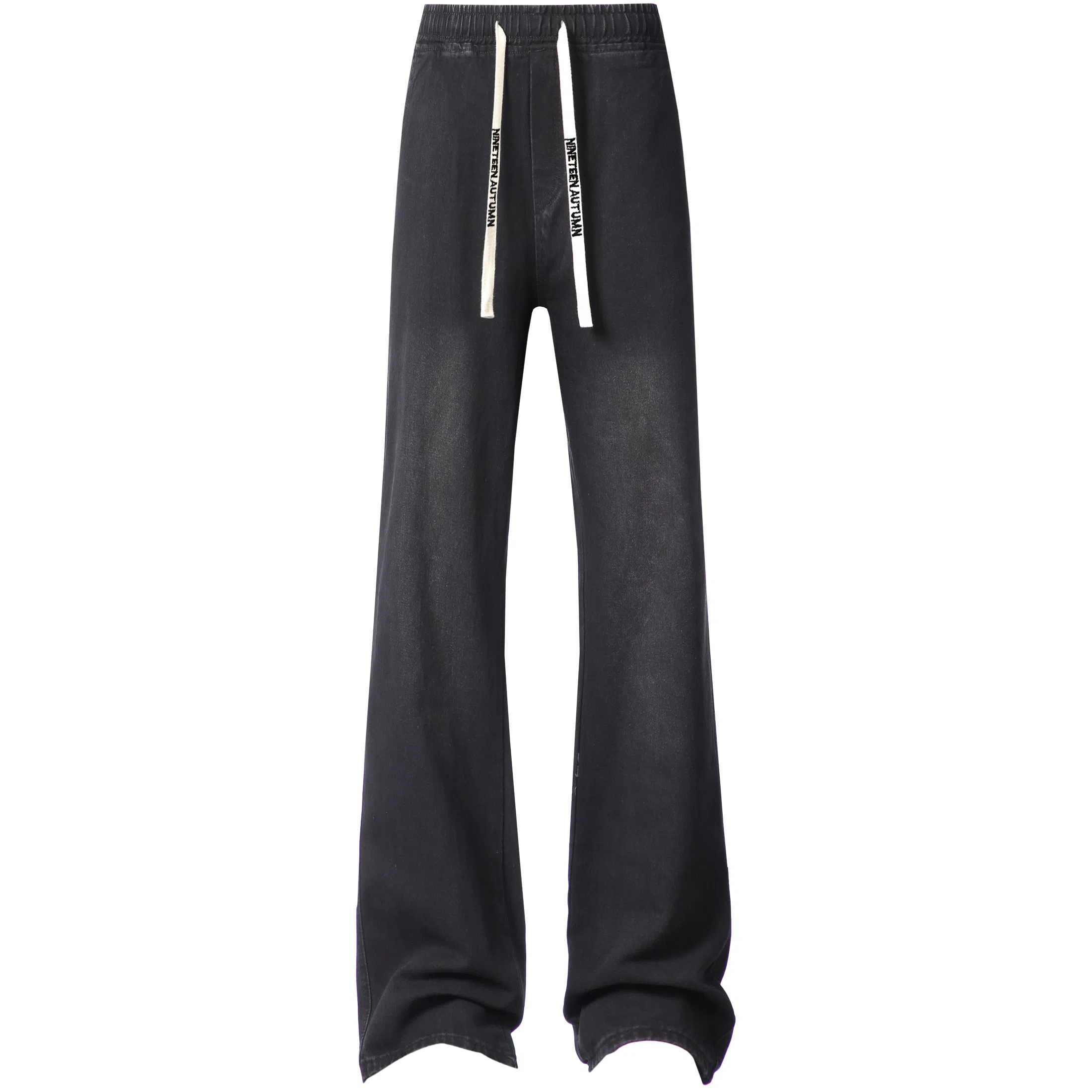 NINETEEN AUTUMN logo