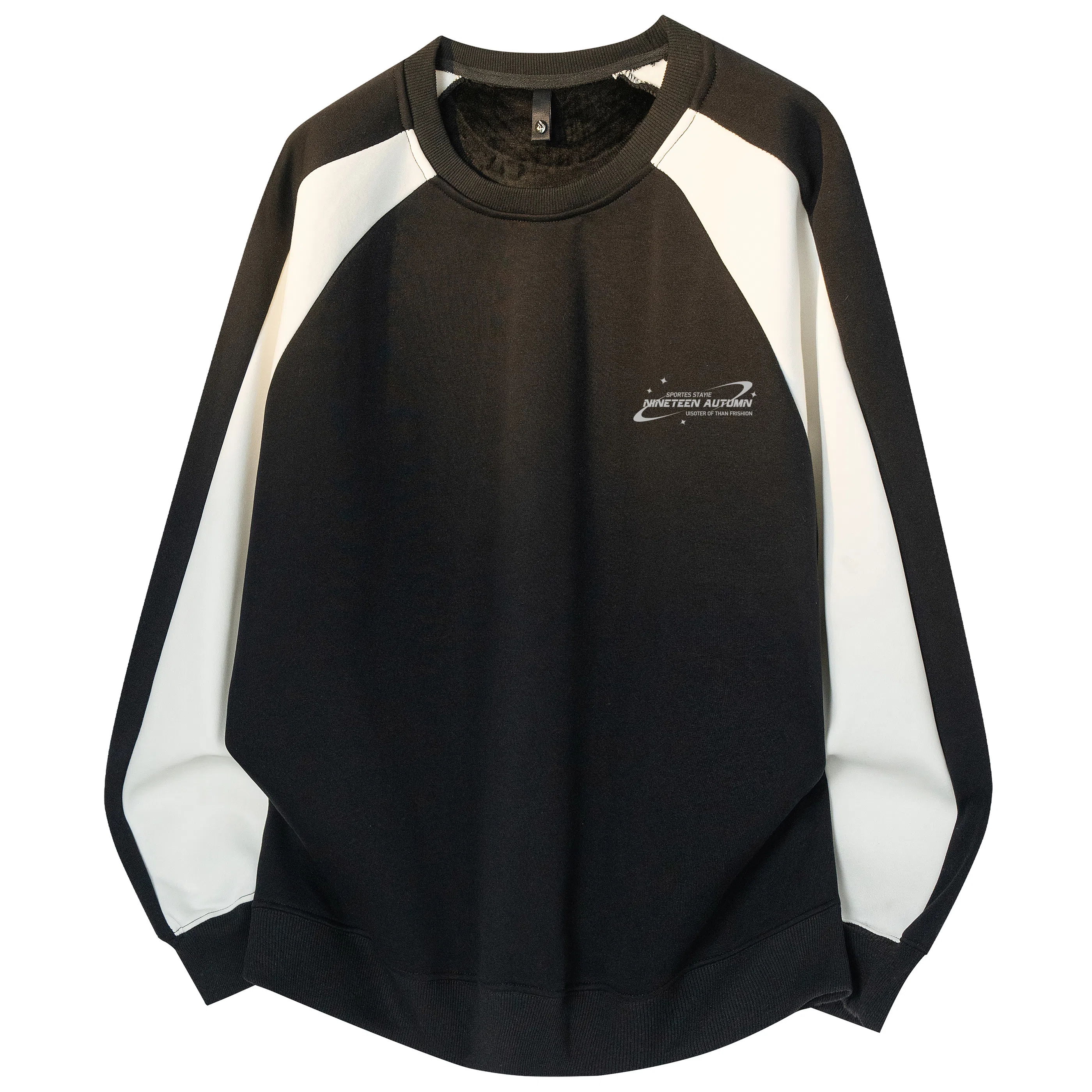 NINETEEN AUTUMN Logo