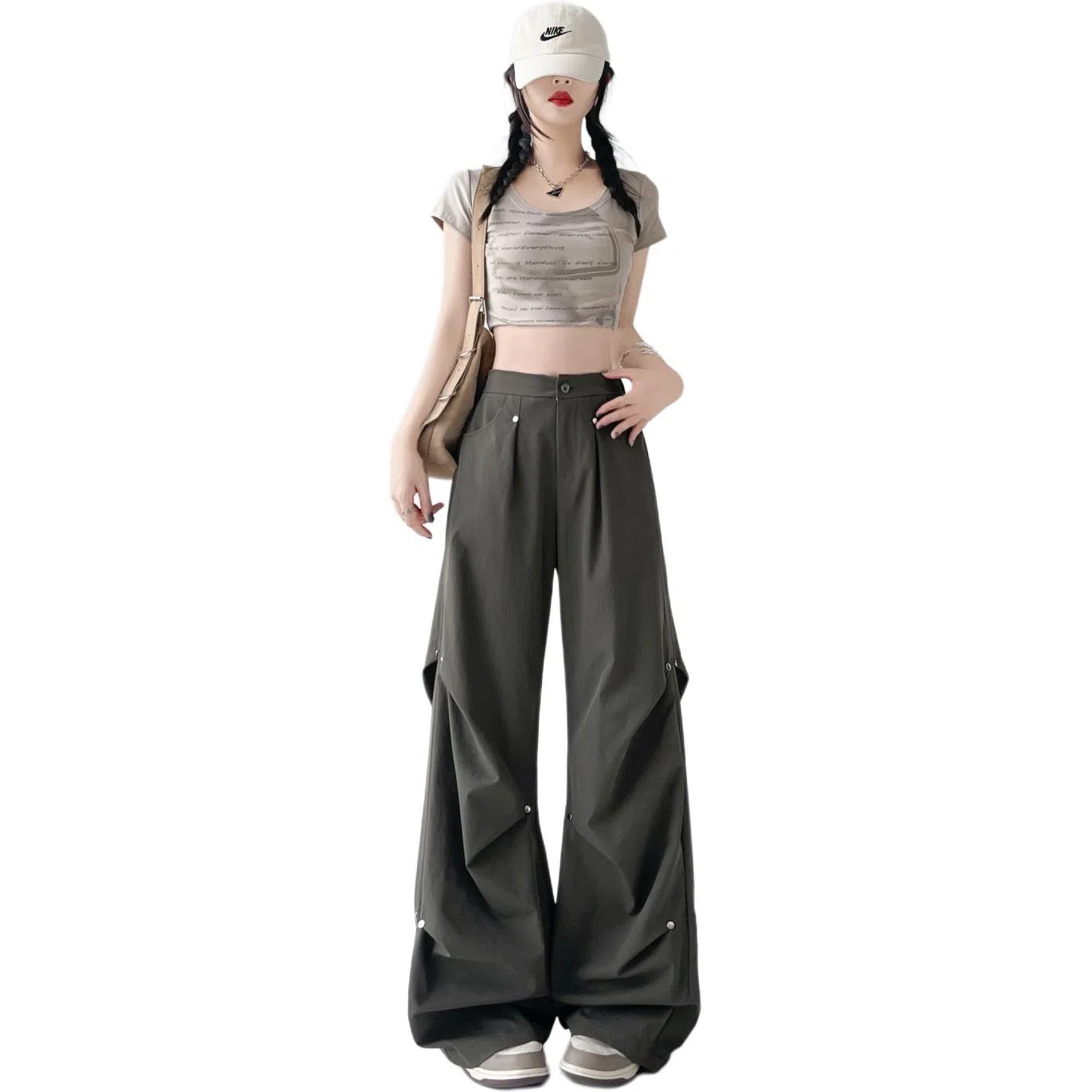 CASTLE WOODS cleanfitvibe