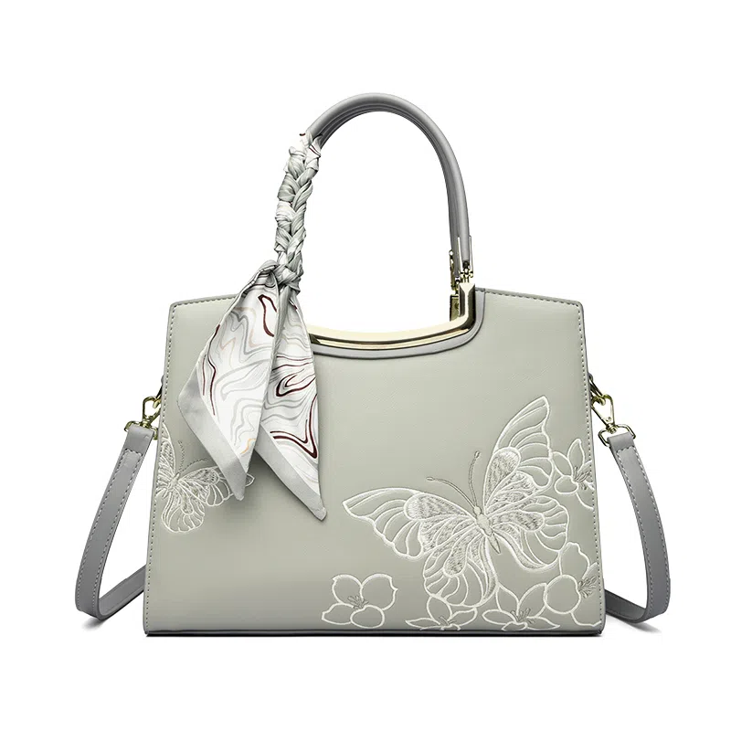 CLEVER&KETCH Elegant Embroidered Shoulder Bag
