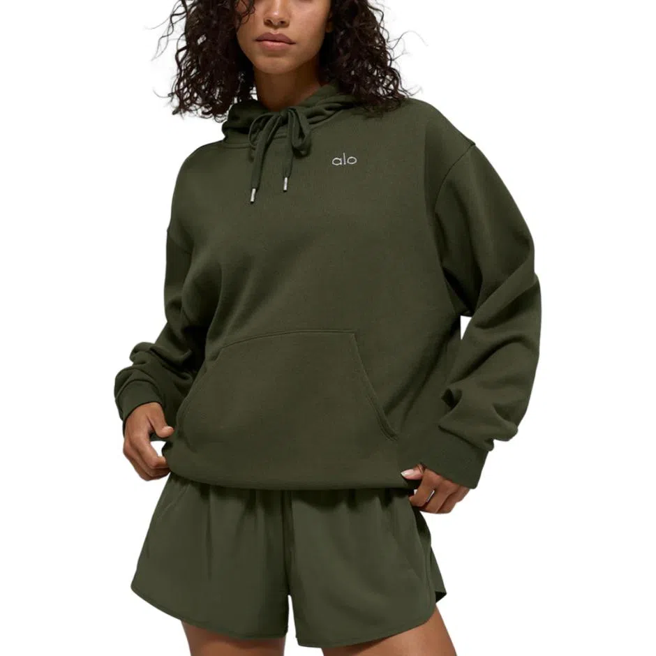 Alo Yoga JISOO Series