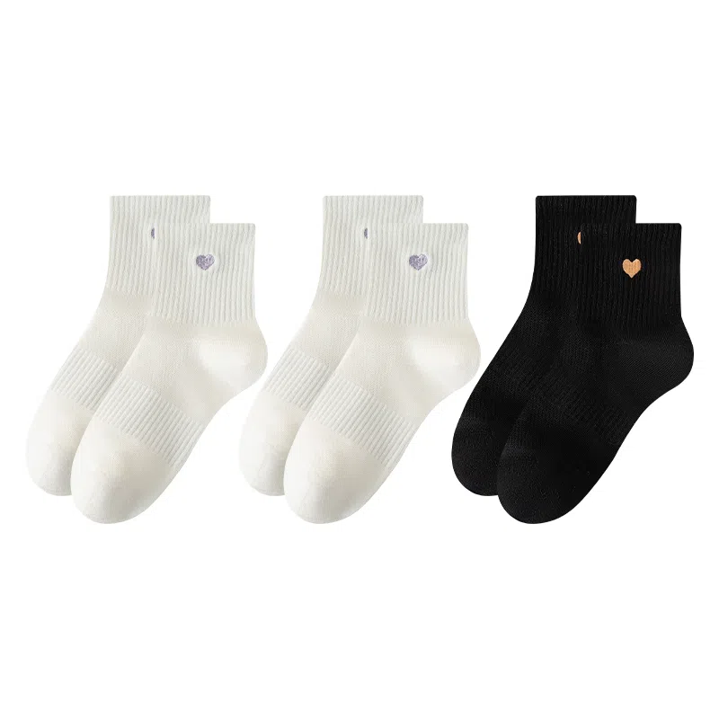 二三二三 网眼透气爱心纯色舒适柔软防臭小腿袜高弹防滑百搭运动袜保暖日常通勤跑步爬山健身中筒袜 女款