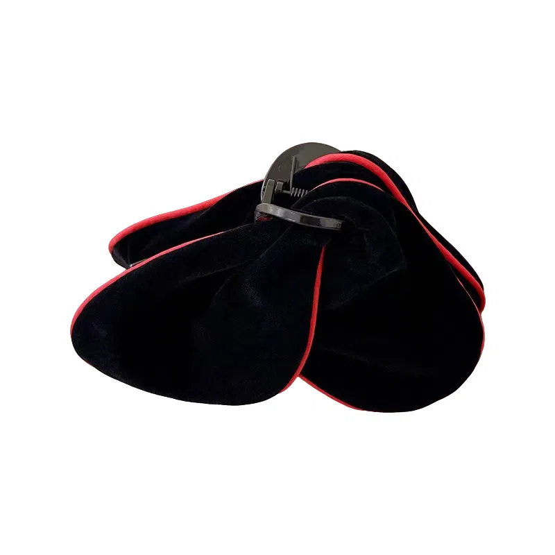 蒙妮 法式丝绒蝴蝶三角#好运 亚克力 发夹 女款