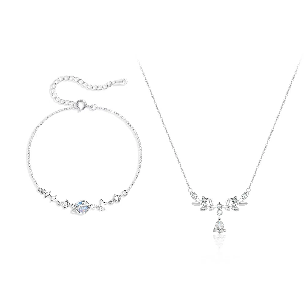 【纯银999 | 星月系列】 凤祥囍事 老凤祥 优雅浪漫温柔小众设计简约学生日常轻奢经典百搭高级感通勤浪漫约会可调节 足银 手链 女款