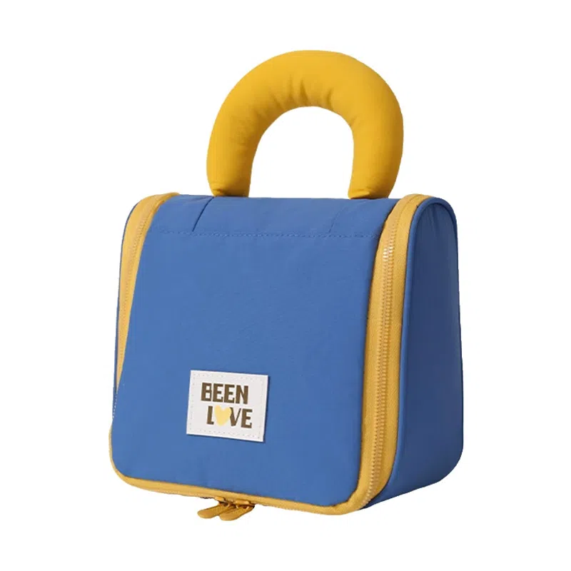 悦语美妆包 便携收纳防尘 高颜值化妆包大容量手提化妆品包旅行棉花糖色洗漱包