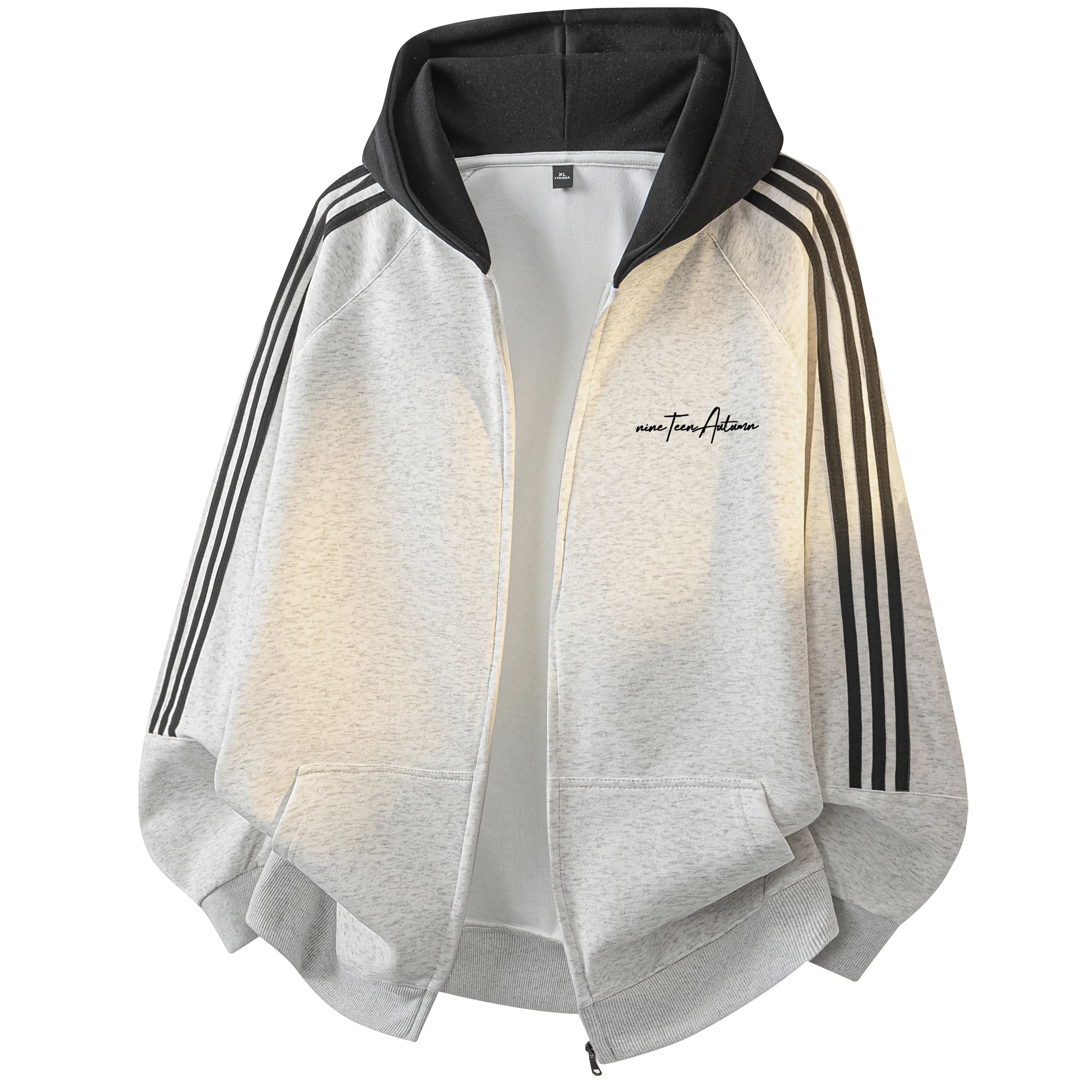 NINETEEN AUTUMN Logo