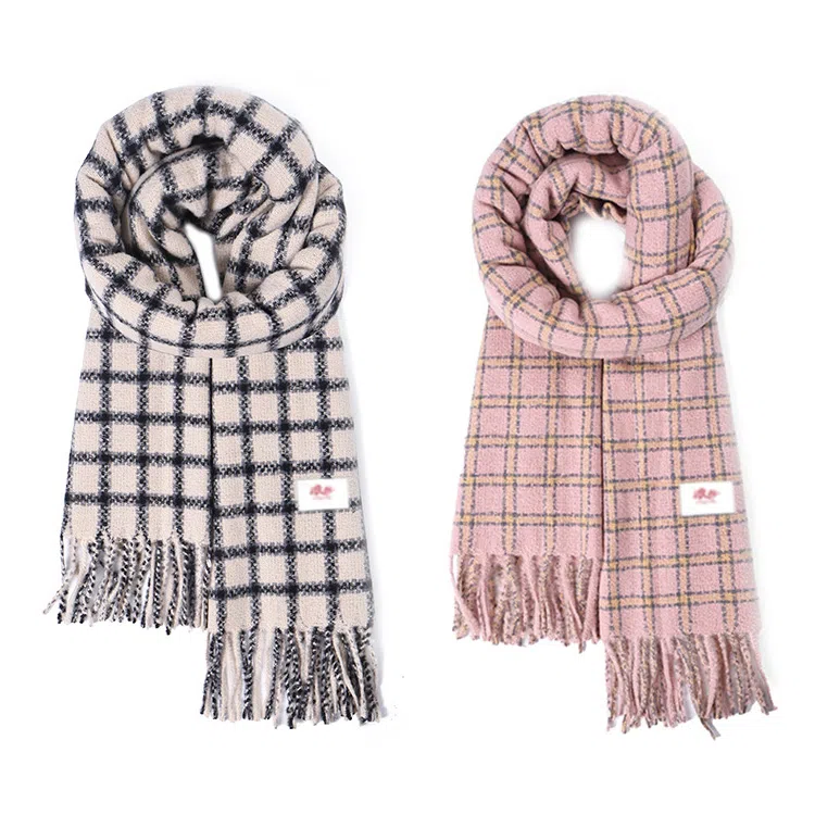 浪莎 小清新韩版高级感格纹流苏简约围脖秋冬季时尚仿羊绒保暖 心动礼盒装 聚酯纤维 绒线围巾 男女同款情侣款